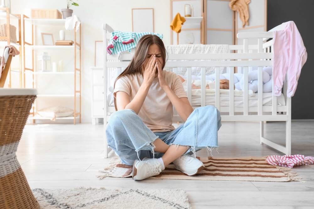Depresja poporodowa – jak rozpoznać, że to coś więcej niż „baby blues”?
